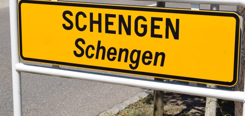 Vălean: Air Schengen nu rezolvă cozile de la frontiere și nici pierderile economice pentru România