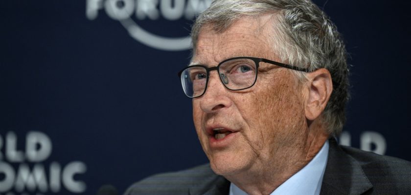 Bill Gates explică felul în care ne va schimba viața inteligența artificială în următorii 5 ani
