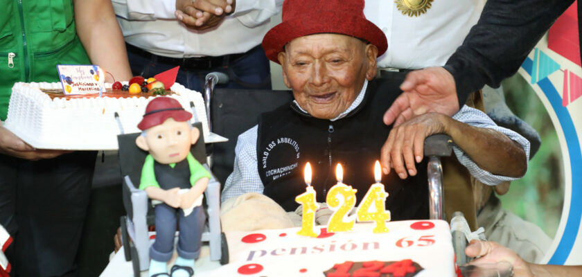 Cel mai bătrân om din lume, nu ar fi, de fapt, cel mai bătrân. Un bărbat din Peru susține că are mai mult cu 13 ani