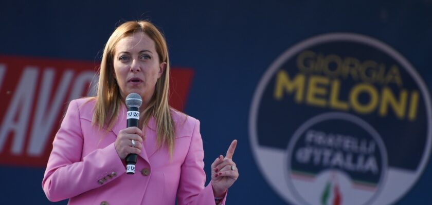 Giorgia Meloni: Parlamentul European ar trebui să se inspire din modelul italian de guvernare