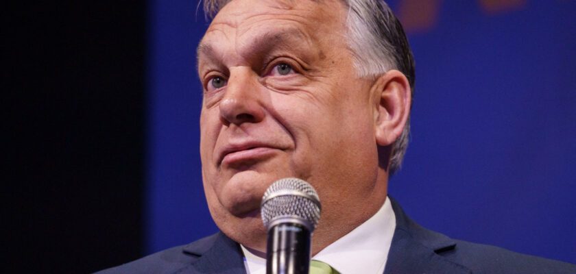 Coloana lui Viktor Orban în Germania a fost implicată într-un accident grav. Un polițist a murit