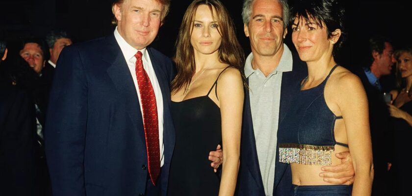 Guardian: Trump încearcă să minimizeze prietenia sa îndelungată cu Jeffrey Epstein. De la „e prietenul meu, un tip grozav”, la „nu eram un fan al lui”
