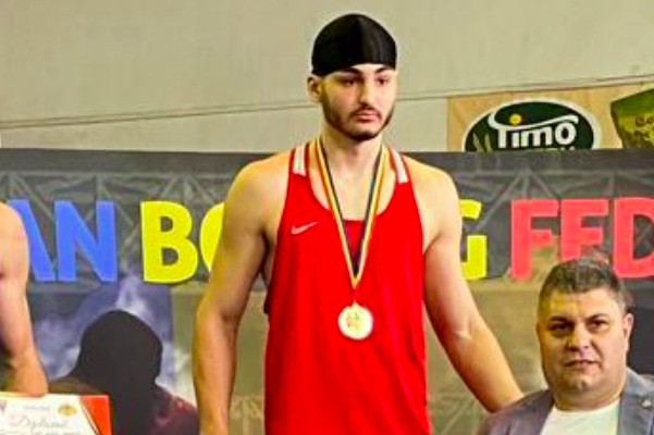 Vlad Pustai, din nou campion la box