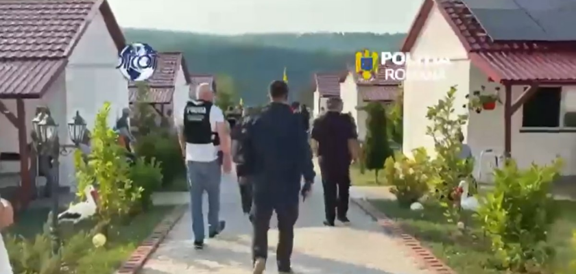 Caz cutremurător: grupare acuzată că a ascuns înhumarea victimelor și a încasat bani din ajutoare sociale și de înmormântare. Percheziții DIICOT în Bihor