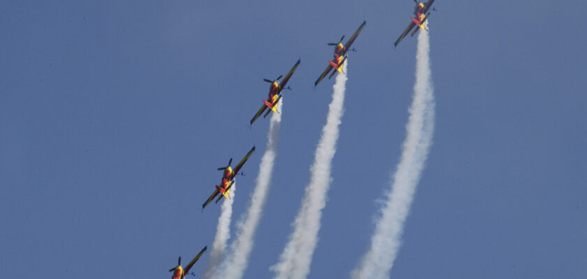 Începe BIAS 2026, unul dintre cele mai mari spectacole aeriene din România. Programul evenimentului și aeronavele participante